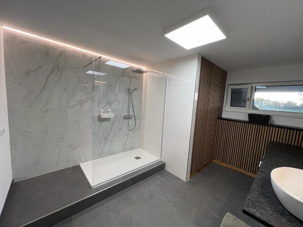 Pr Apartment Lenzing ภายนอก รูปภาพ